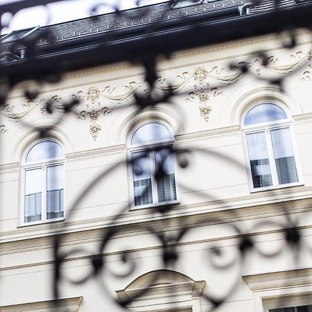 City Center Apartment With Balcony Budapest Exterior foto